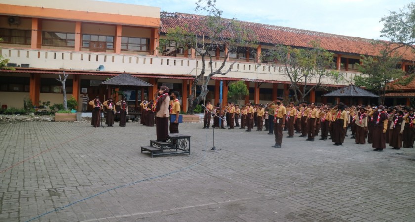 Kemah Bakti OSIS dan Upacara Peringatan Hari Pramuka